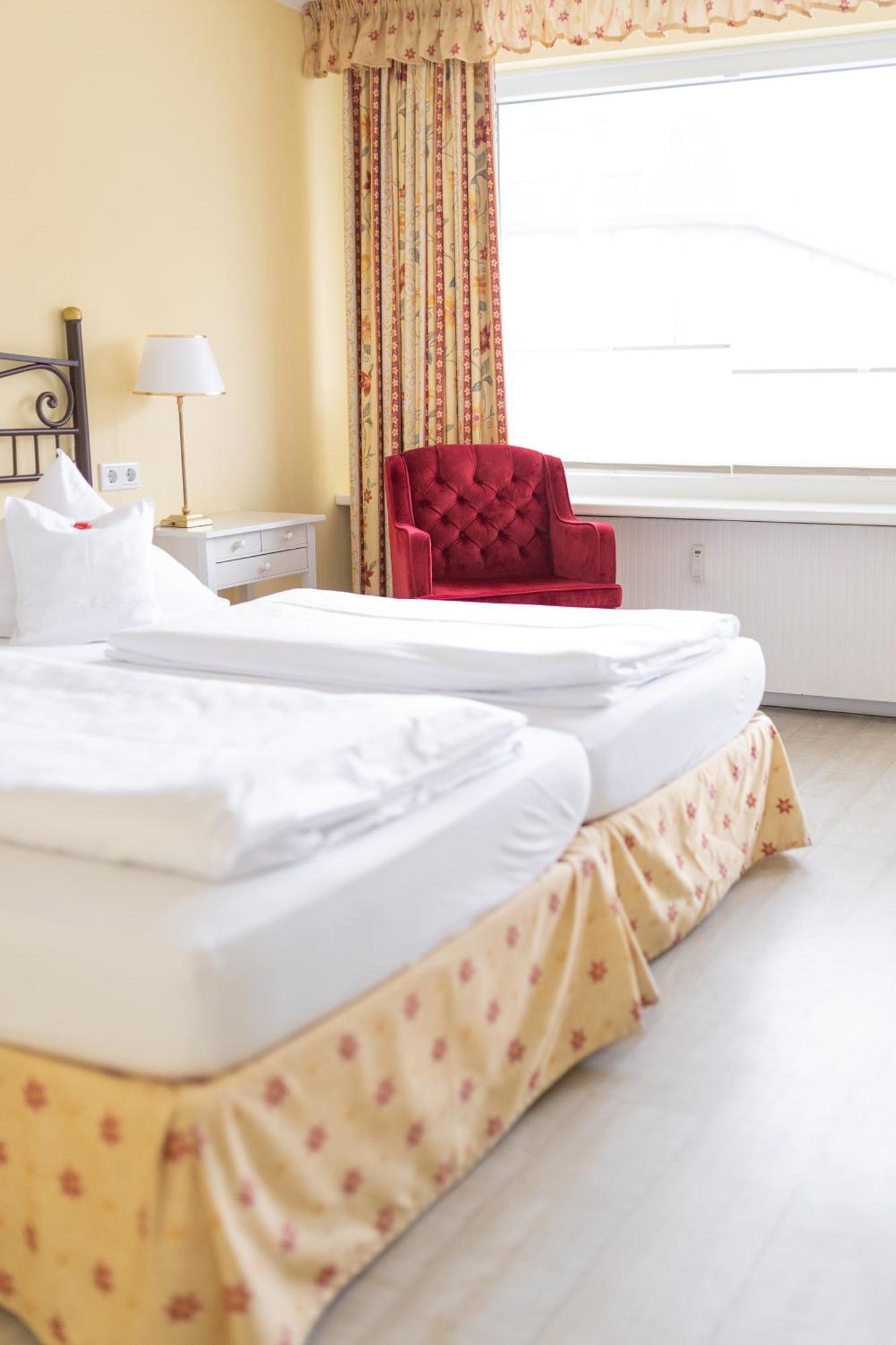 Hotel Duenenburg Westerland Eksteriør bilde