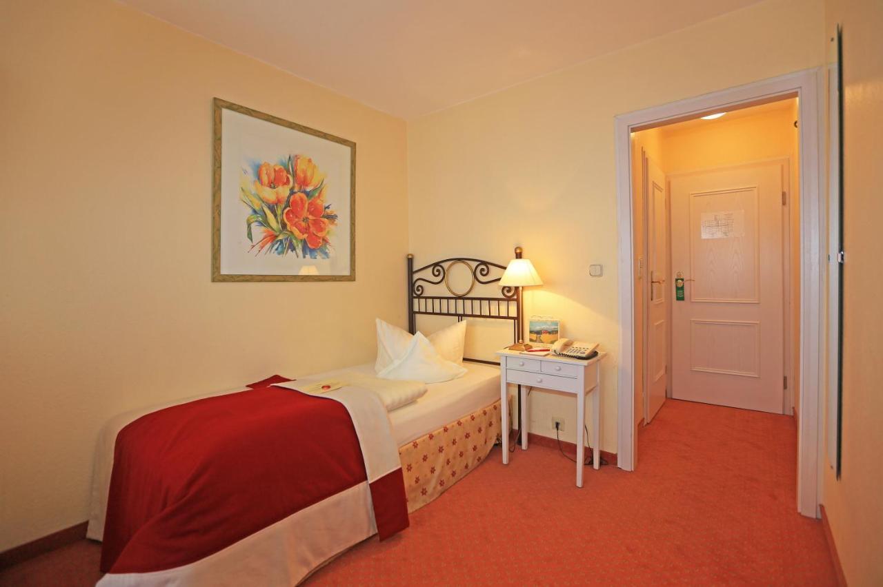 Hotel Duenenburg Westerland Rom bilde